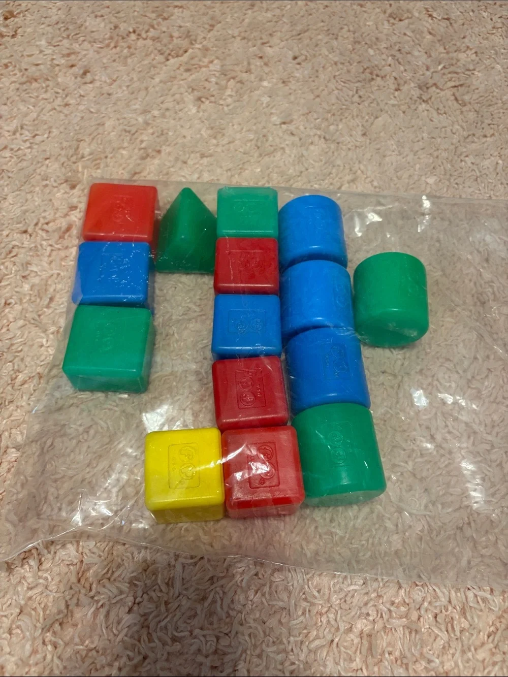 Vintage Fisher Price Shape sorting blocks 1977? 15 piece assort replacement pcs.